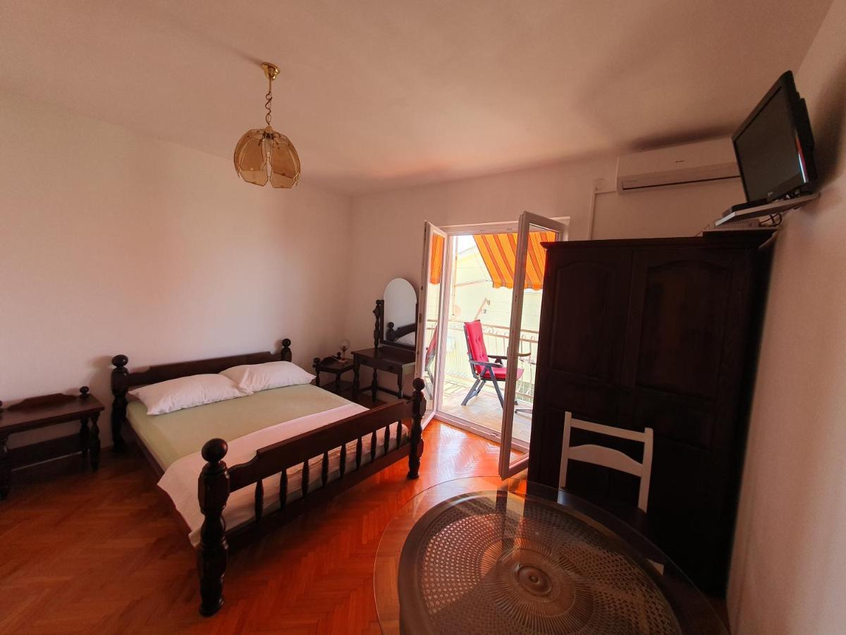Apartmani Miljak Omiš Extérieur photo