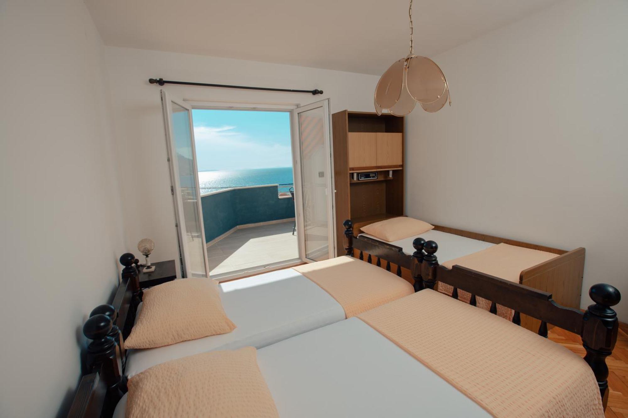 Apartmani Miljak Omiš Extérieur photo