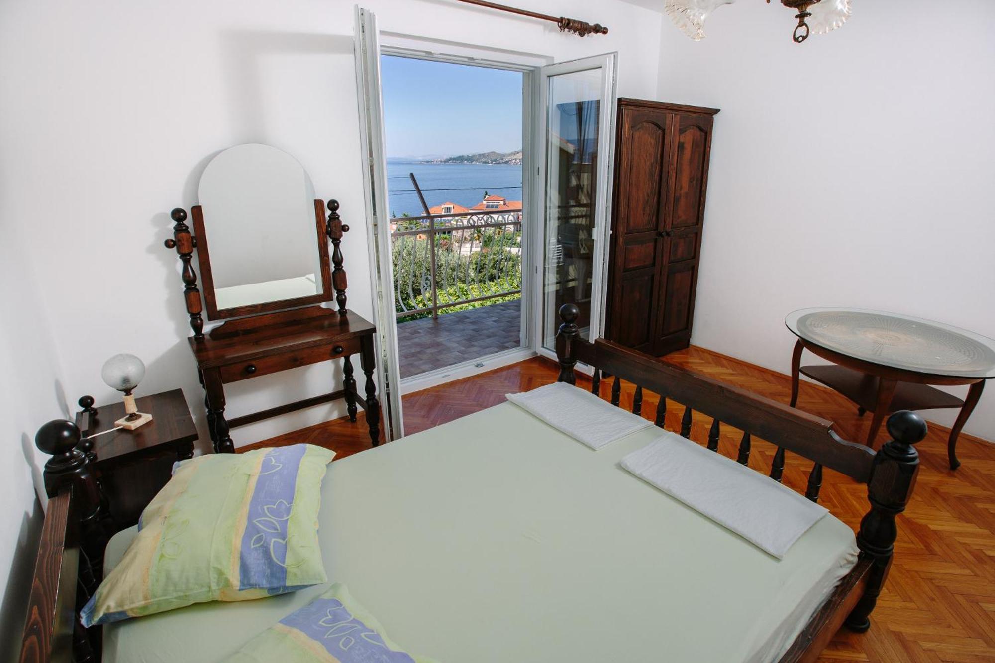 Apartmani Miljak Omiš Extérieur photo